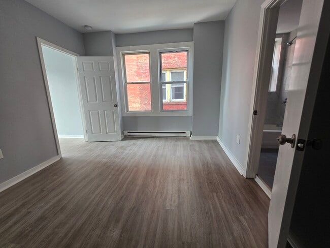 Building Photo - 25 Whittier St