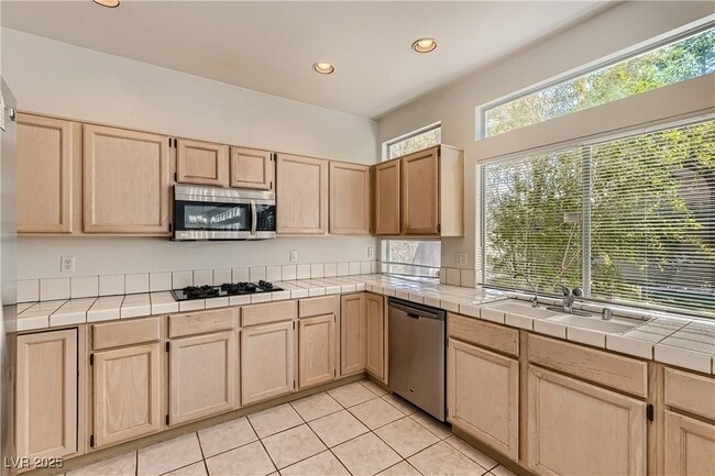 Foto del edificio - 2109 Club Meadows Dr