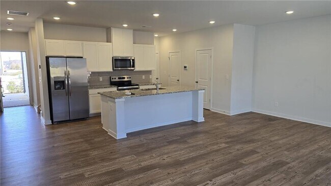 Foto del edificio - 17 Founders Dr