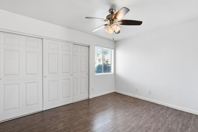 Building Photo - 9450 N 94th Pl