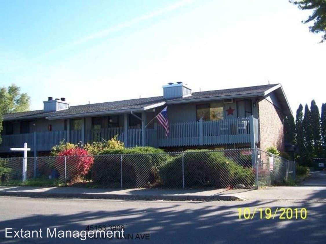 Primary Photo - 12816 E Main Ave