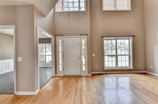 Foto del edificio - 2899 Savannah Walk Ln