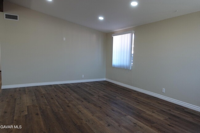 Building Photo - 38467 36th St E