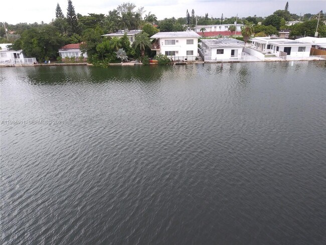 Building Photo - 7900 Tatum Waterway Dr