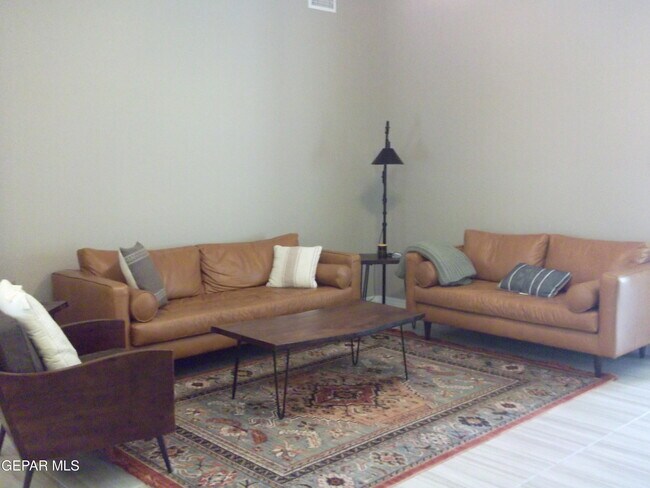 Foto del edificio - 7836 Enchanted View Dr