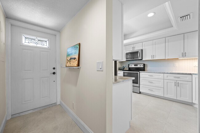 Foto del edificio - 9239 SE Riverfront Terrace