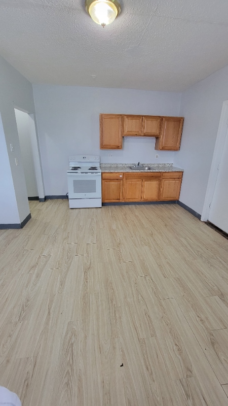 Foto del edificio - 464 Wethersfield Ave