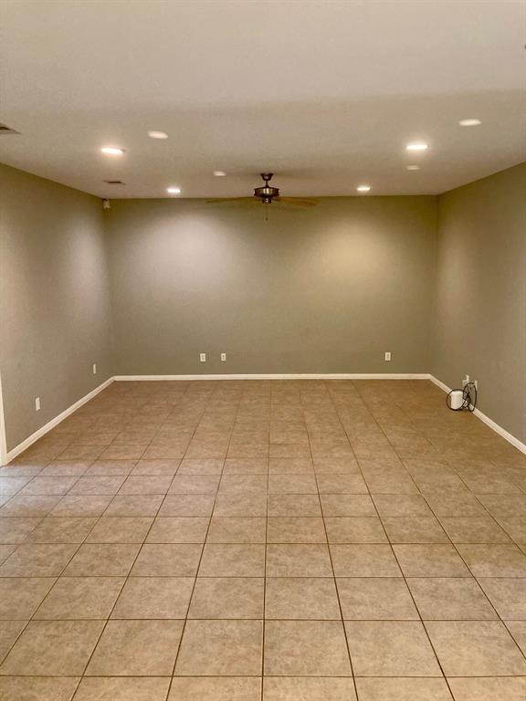 Foto del edificio - 2102 Ann Marie Ln