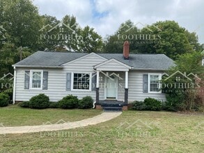 Building Photo - 118 Avondale Rd