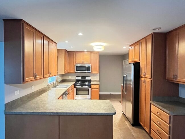 Foto del edificio - 714 Sheldon Ave
