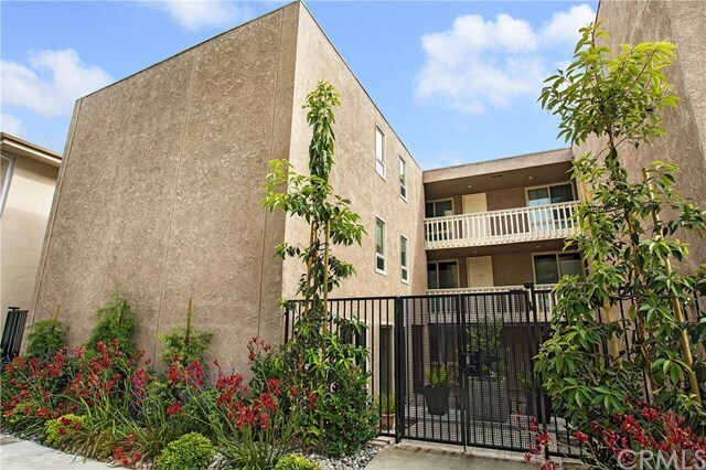 Foto principal - 530 Cliff Dr