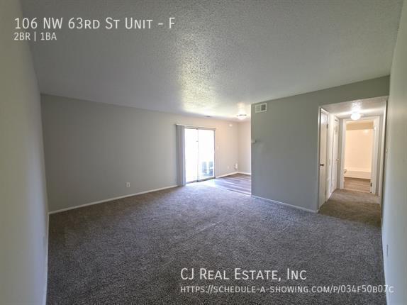 Foto del edificio - 106 NW 63rd St