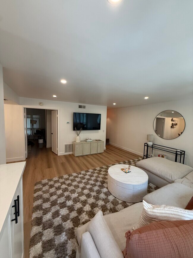 Foto del edificio - 5223 N 24th St