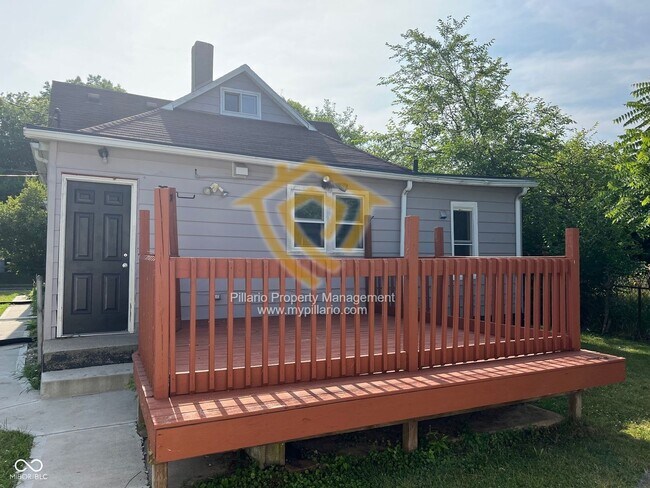 Foto del edificio - Updated 3 Bedroom, 1.5 Bathroom Home In th...