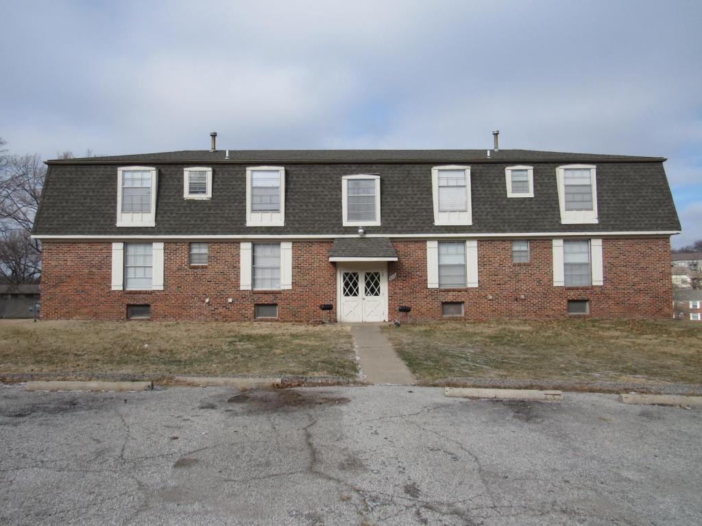 Primary Photo - 8705 Countryshire Lane - Unit #1