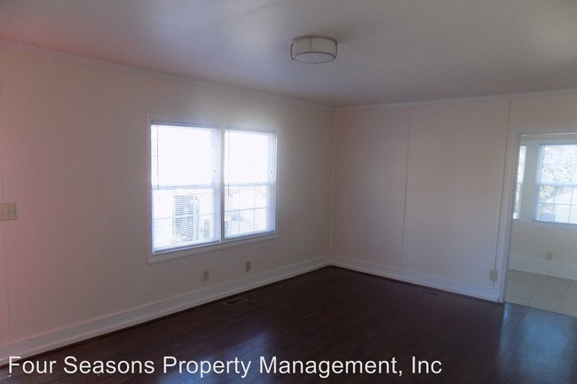 Foto del edificio - 3 br, 1 bath House - 922 Everett Place