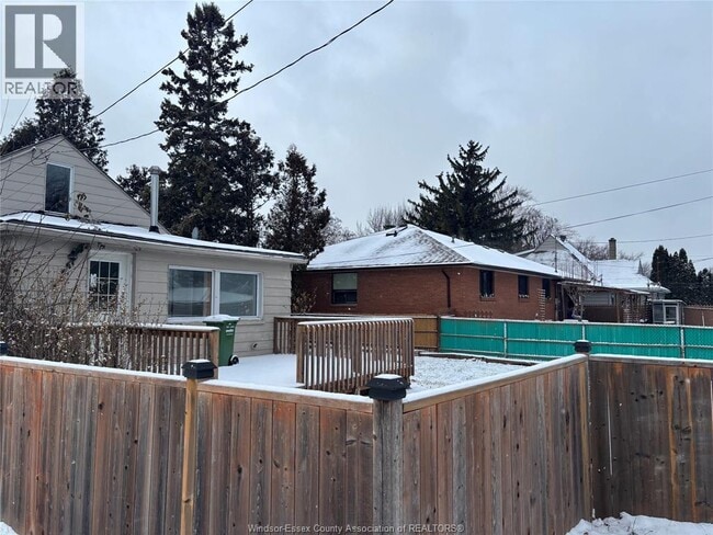 Building Photo - 3398 Byng Rd