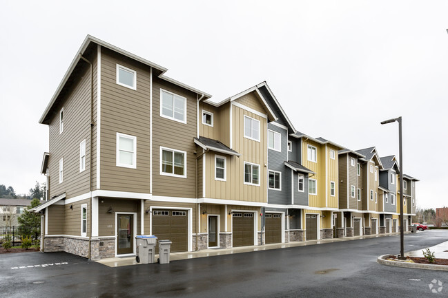 Building Photo - Oregon Street Townhomes