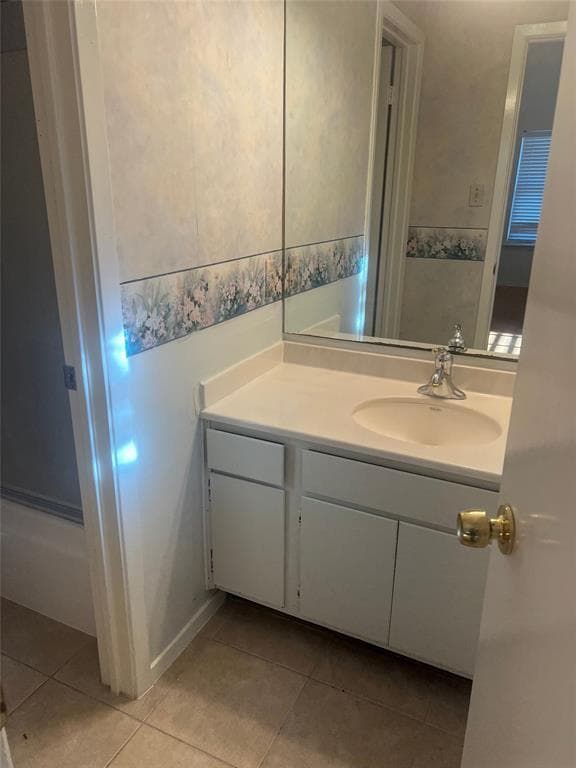 Building Photo - 1515 W Braker Ln