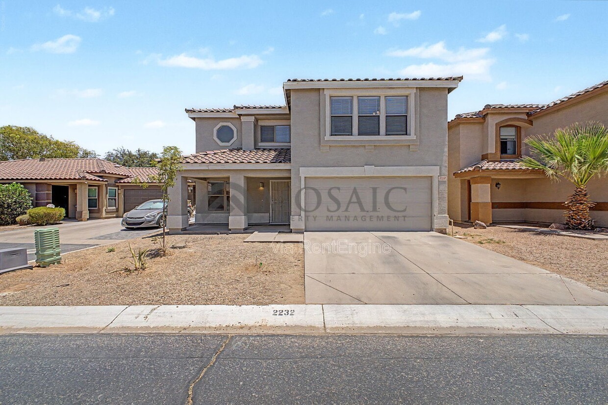 Photo - 2232 East Spruce Drive