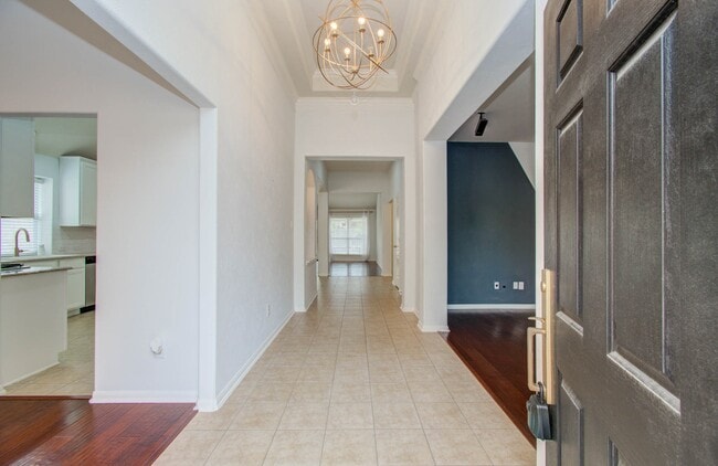 Foto del edificio - 15011 Redding Crest Ln
