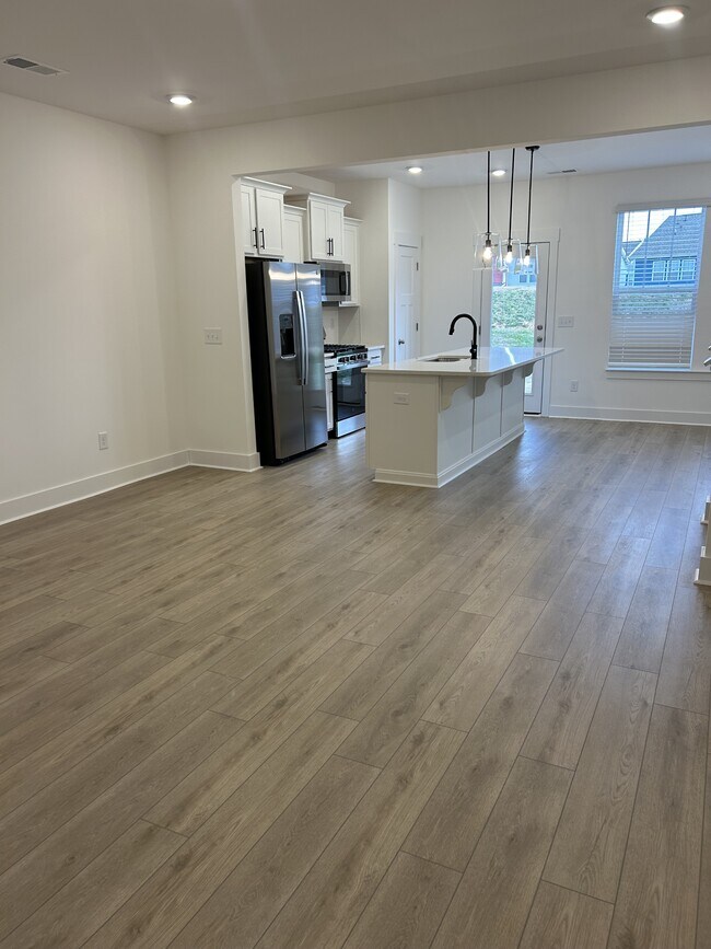 Foto del edificio - 1329 Maplesmith Wy