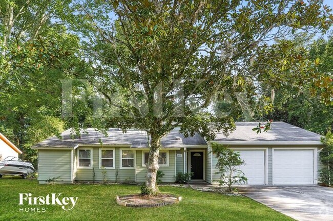 Building Photo - 515 Nassau Ct