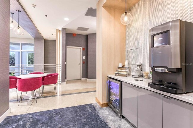 Foto del edificio - 413 E Pine St