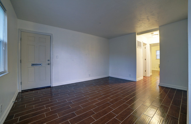 Foto del edificio - 8800 Malvern Hill Rd