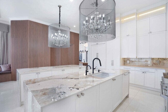 Building Photo - 17725 Circle Pond Ct