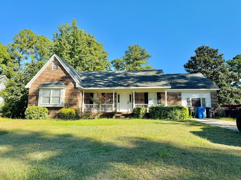 Foto del edificio - 6079 Lakeway Dr