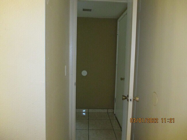 Building Photo - South Bakersfield Home Coming Soon