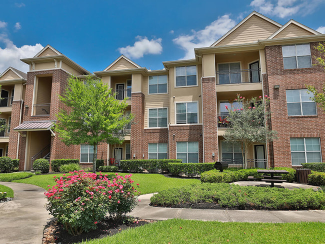 Madison on the Meadow Apartments - Stafford, TX | Apartments.com