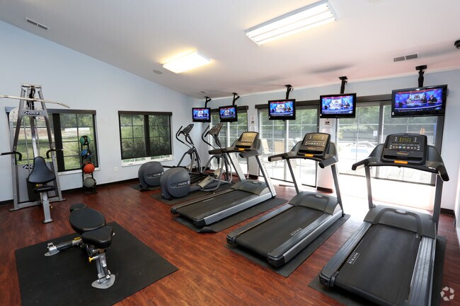 Gimnasio abierto las 24 horas - Campus Court Lexington