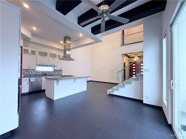 Foto del edificio - 2600 Cassandra St