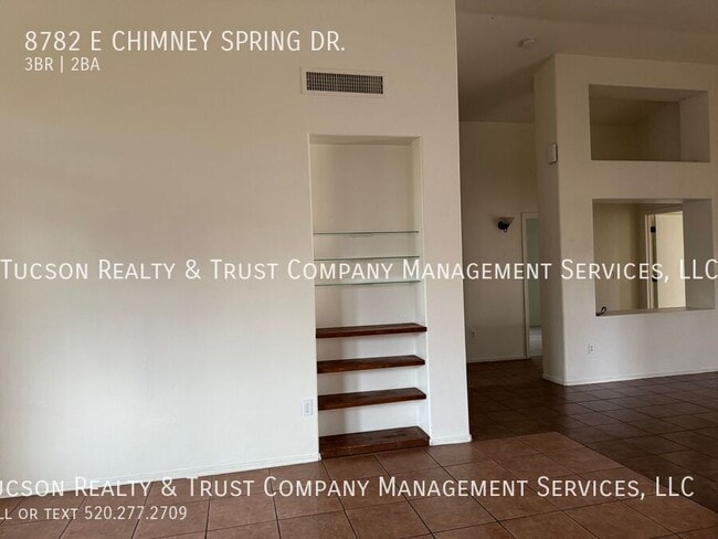 Building Photo - 8782 E Chimney Spring Dr
