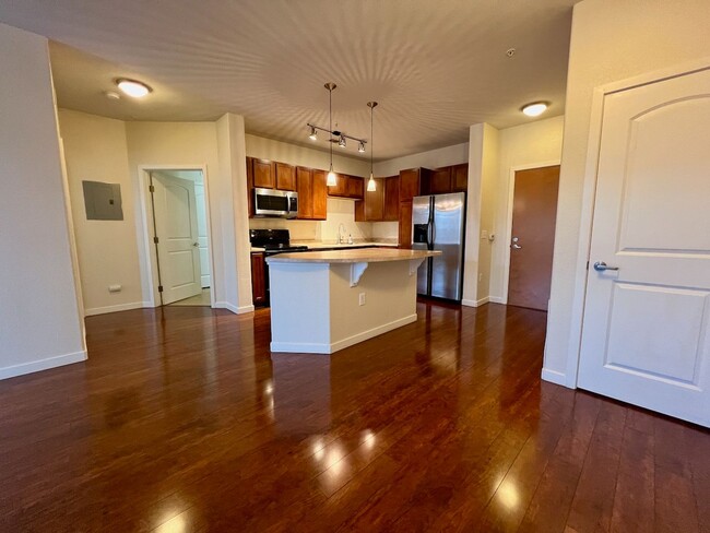Foto del edificio - Gorgeous 1 Bedroom 1 Bath With Great Acces...