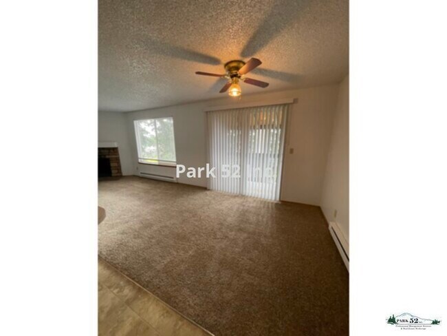 Foto del edificio - 5001 Orchard St W