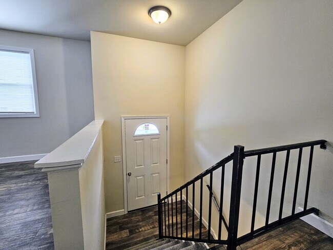 Foto del edificio - 4 Skyview Ln