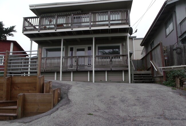 Foto del edificio - 39 Sunset Dr