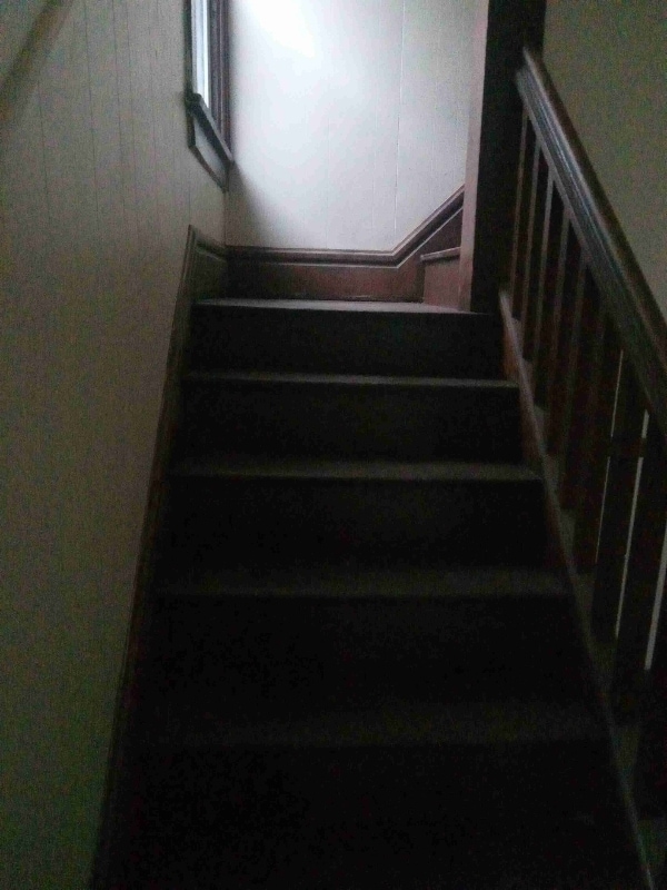 Building Photo - 49 E Archwood Ave