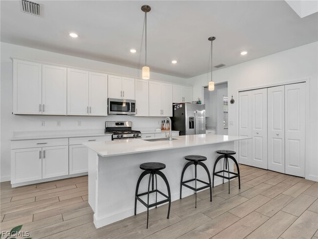 Building Photo - 20438 Napa Loop