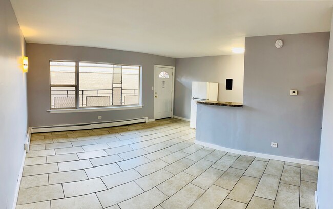 Building Photo - 5450 S Archer Ave