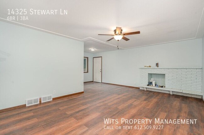Foto del edificio - 14325 Stewart Ln