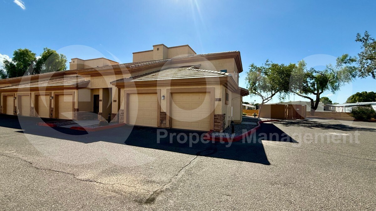 Primary Photo - 6770 N 47th Ave