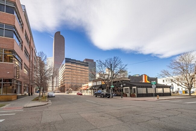 Building Photo - 1630 Pennsylvania