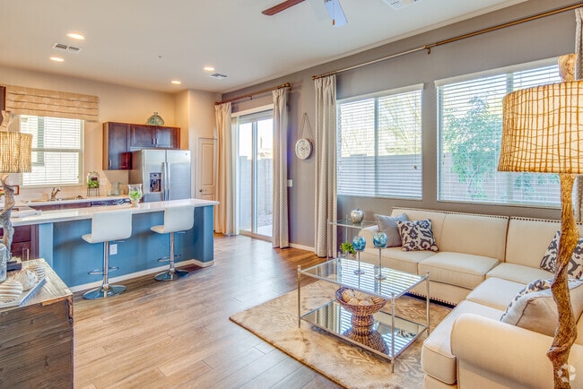 2BR, 2BA - 935 SF - Keller Town Square