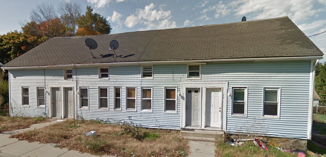Primary Photo - 75 S Chestnut St