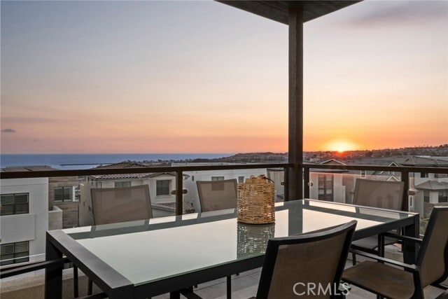 Building Photo - 26304 Paseo Horizonte