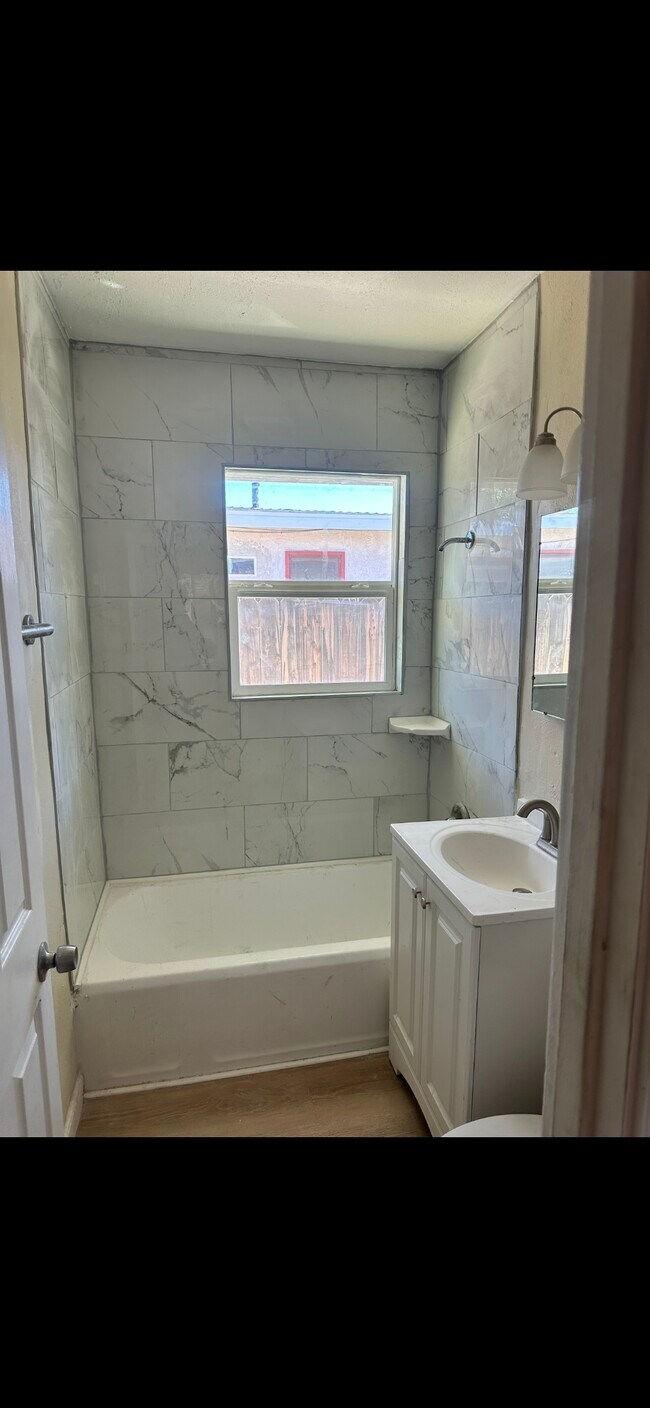 Foto del edificio - 405 S Richmond Rd